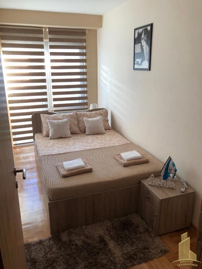 Mirkovic Lux Apartman Ni Εξωτερικό φωτογραφία