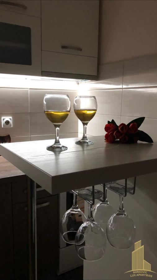 Mirkovic Lux Apartman Ni Εξωτερικό φωτογραφία