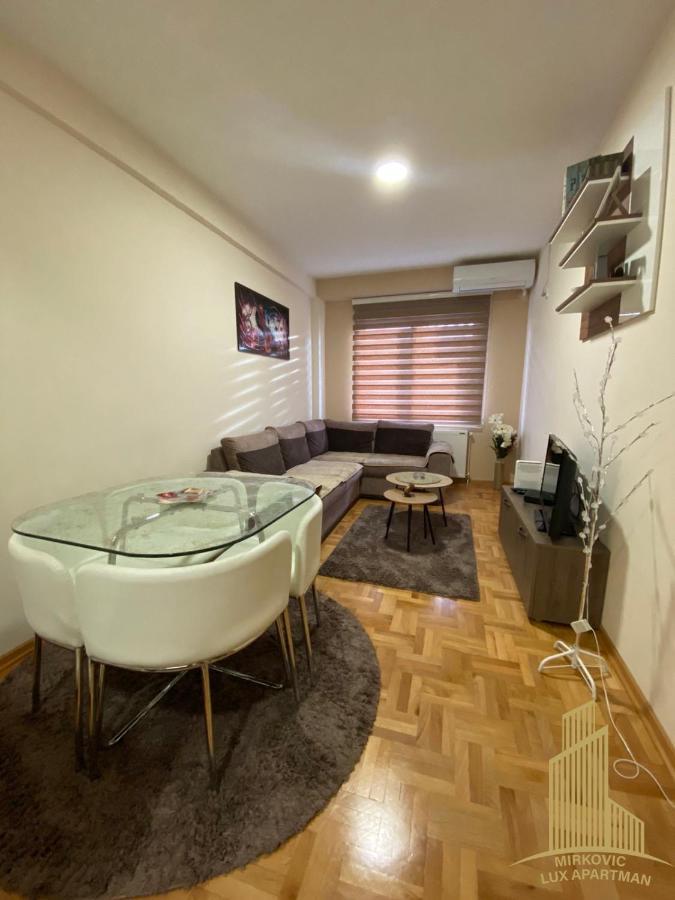 Mirkovic Lux Apartman Ni Εξωτερικό φωτογραφία