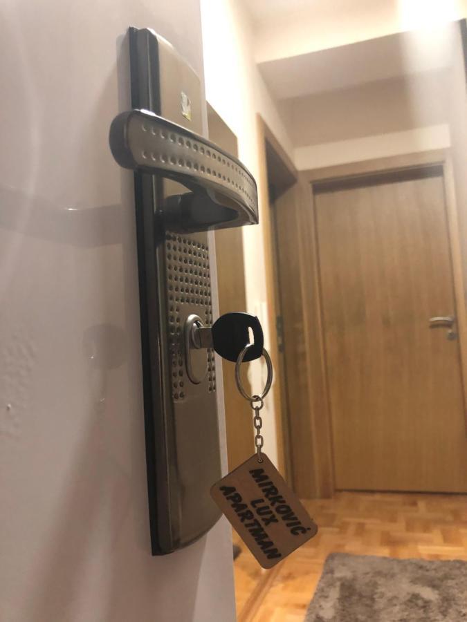 Mirkovic Lux Apartman Ni Εξωτερικό φωτογραφία